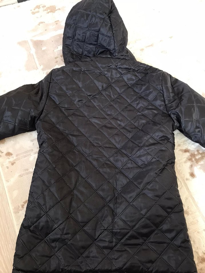 İçi Kırmızı Polar Detaylı Siyah Mont - Görsel 4