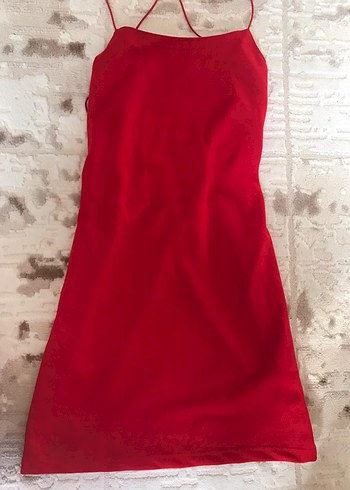 sırt dekolteli İddialı Kırmızı elbise - Görsel 3