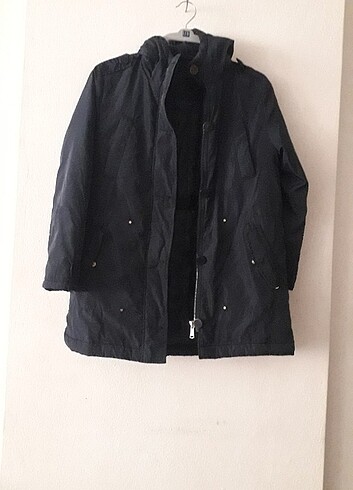 zara mont