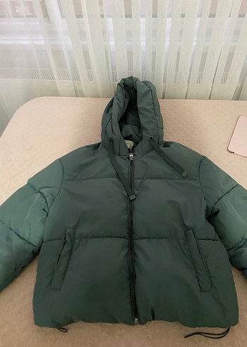 Bershka Gri Kapüşonlu Kadın Şişme Mont