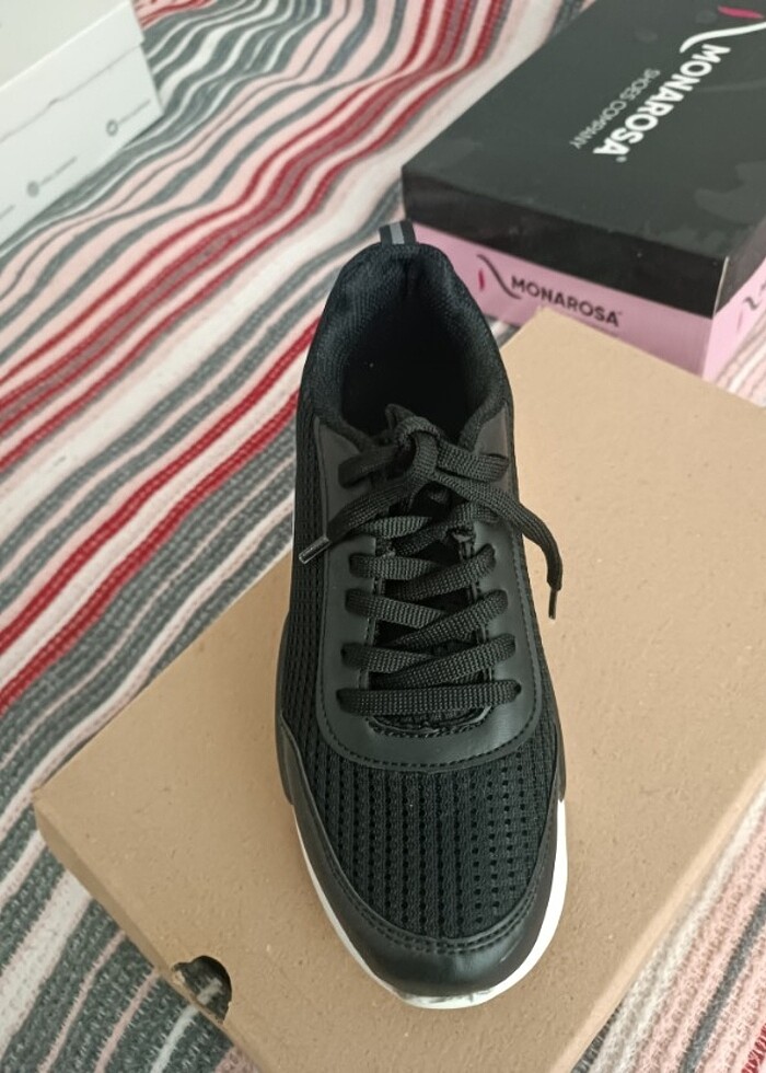 Spor ayakkabı - Görsel 2