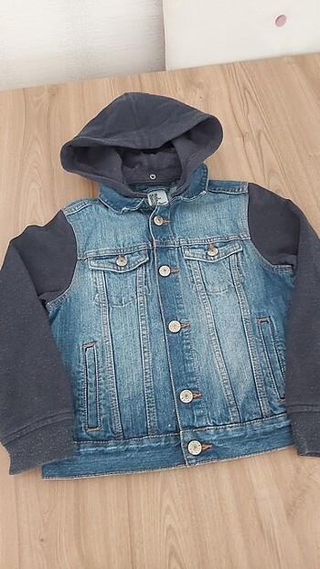 H&M #H&M 7 8 yaş kot ceket