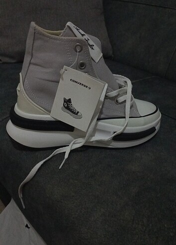38 Beden Converse