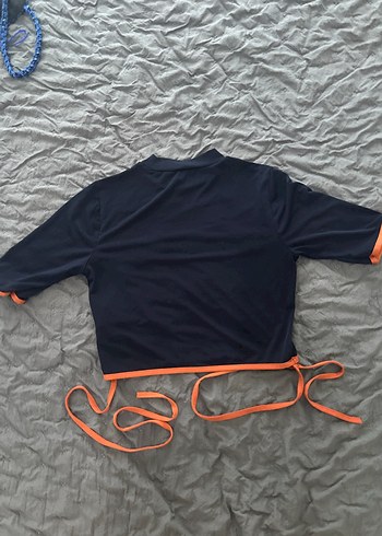 Lacivert Kısa kollu bağlamalı Crop Top - Görsel 2