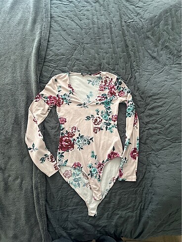 Bershka bodysuit çıtçıtlı
