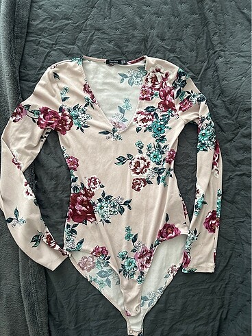 xs Beden Bershka bodysuit çıtçıtlı