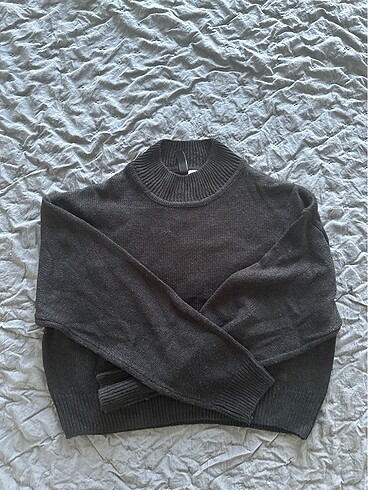 H&M H&m mevsimlik triko crop kazak