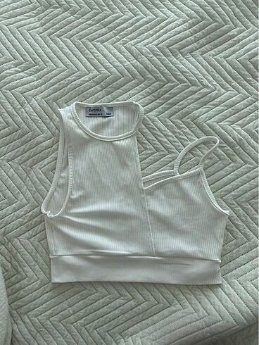 Bershka beyaz crop