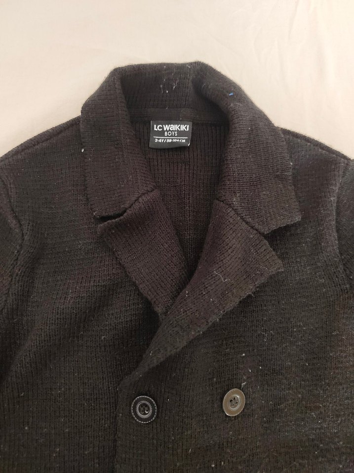 Erkek Çocuk Siyah Yünlü Düğmeli Kaban - Görsel 2