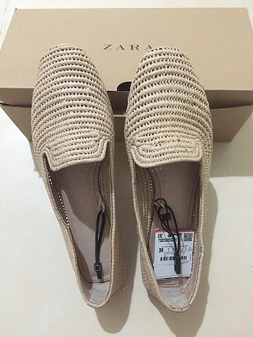 39 Beden ten rengi Renk Zara bohem hasır loafer