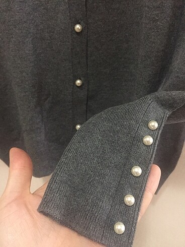 Zara Zara inci düğmeli hırka