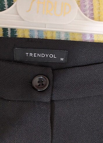 32 Beden Trendyolmilla Siyah Kumaş Pantolon