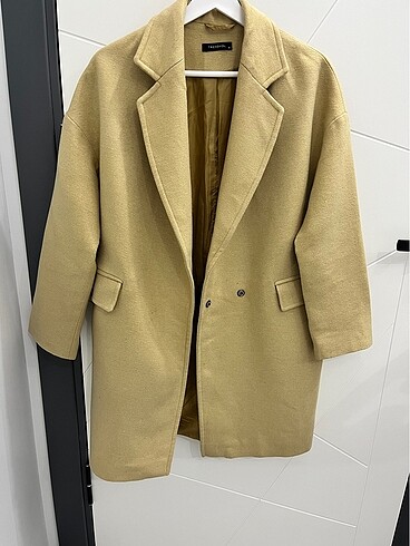 Trendyolmilla Bej Oversize Kaşe Kaban