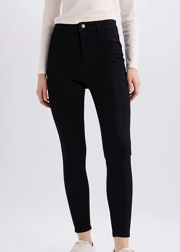 Defacto Jegging Yüksek Bel Bilek Boy Dar Paça Basic Düz Jean Pantolon