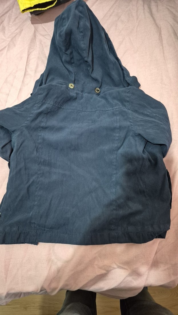 Koyu Mavi Düğmeli Erkek Çocuk trenckot - Görsel 3