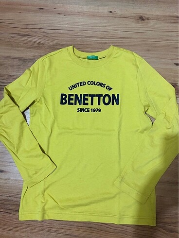 8-9 yaş Benetton tshirr