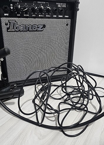 İbanez IBZ10G elektro gitar amfisi 