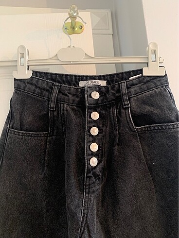 xs Beden Siyah mom jean