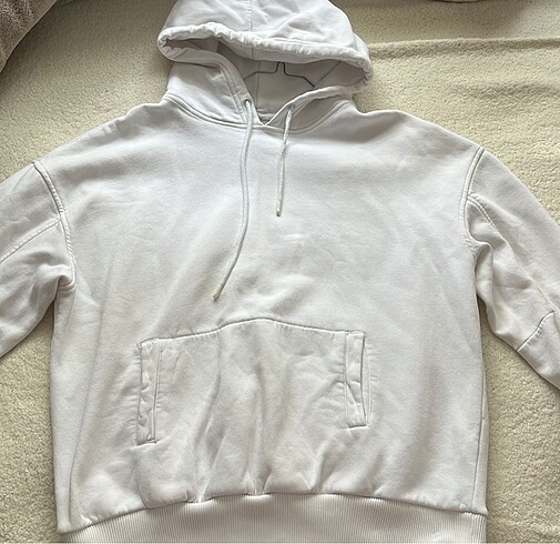 Bershka Kapüşonlu sweatshirt