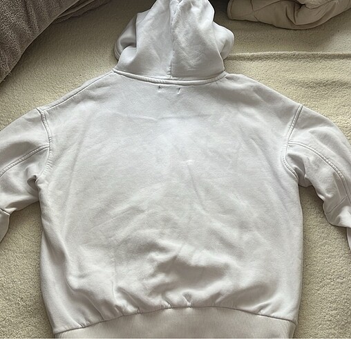 s Beden Bershka Kapüşonlu sweatshirt
