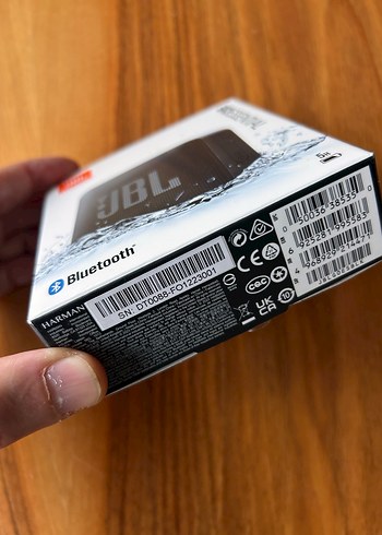 JBL Go Essential Siyah Bluetooth Hoparlör - Görsel 2