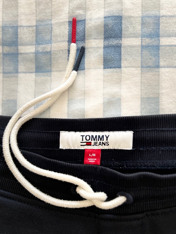 Tommy Jeans Siyah Erkek Spor Şort - Görsel 3