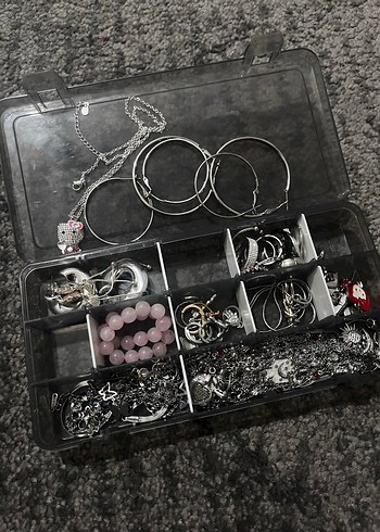 Gri Plastik Makyaj ve Takı Organizer Kutusu