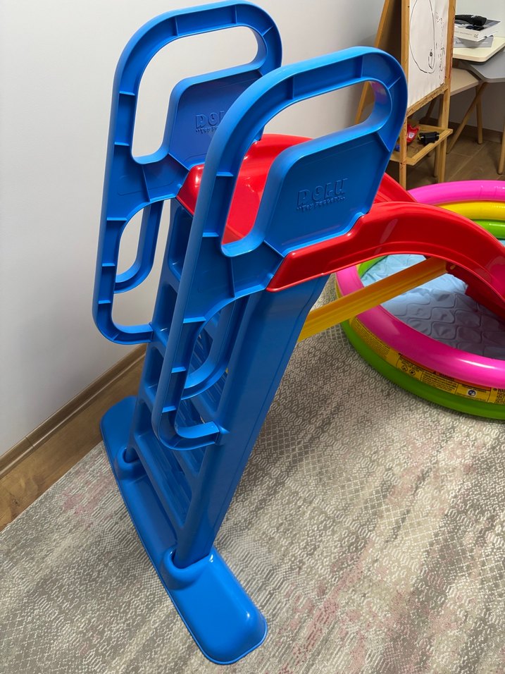 Çocuklar için renkli kaydırak - Görsel 2