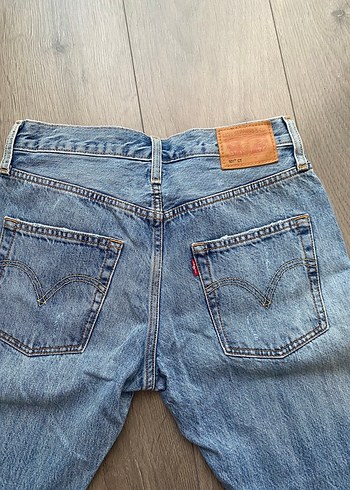 Levis Acik Mavi Denim Jean 501 Ct
