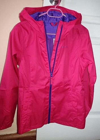 Decathlon kız çocuk yağmurluk 