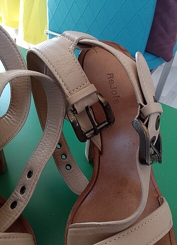 Diğer Bej Şik sandaletler