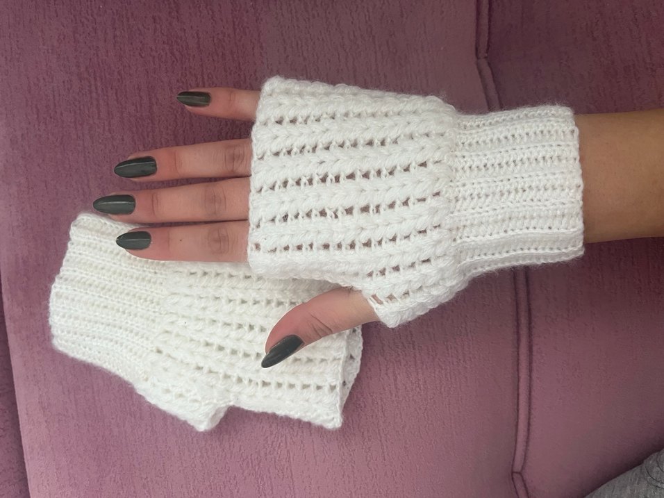 Beyaz Örgü Kadın Eldiven - Görsel 2