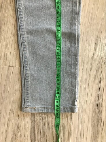 26 Beden mavi Renk H&M skinny tertemiz