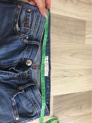 27 Beden Stradivarius yepyeni skinny