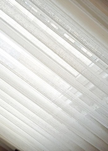 2.90 eninde 2.65'i yüksekliğinde orta sıklıkta pileli perde - Görsel 4