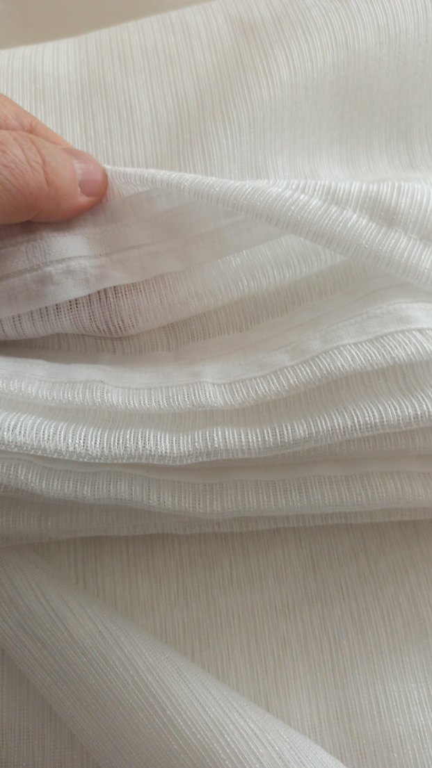 4m eninde 2.65 yüksekliğinde pilesiz düz olarak dikilmiştir - Görsel 4