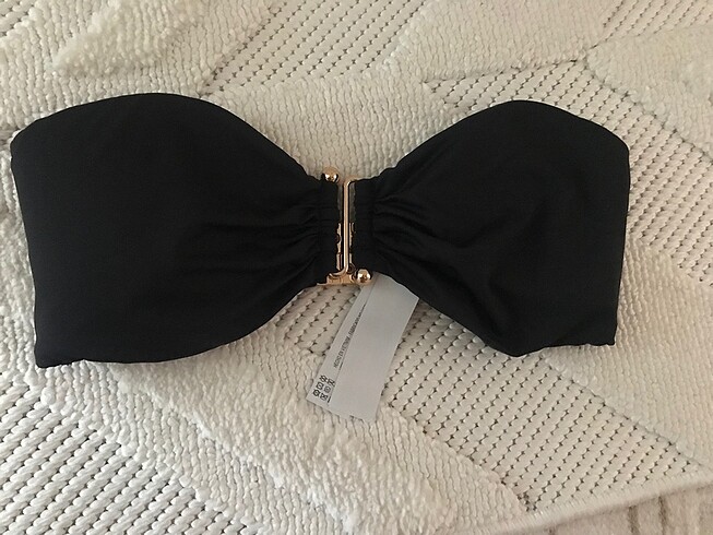 Oysho bikini üstü