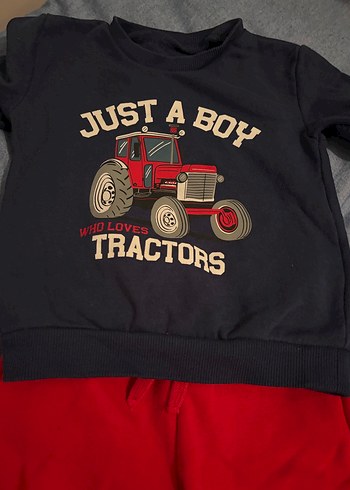 Bebek Erkek Kırmızı Traktör Baskılı Takım - Görsel 2