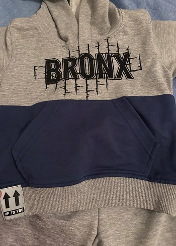Gri Baskılı Bronx Bebek Eşofman Takımı - Görsel 2