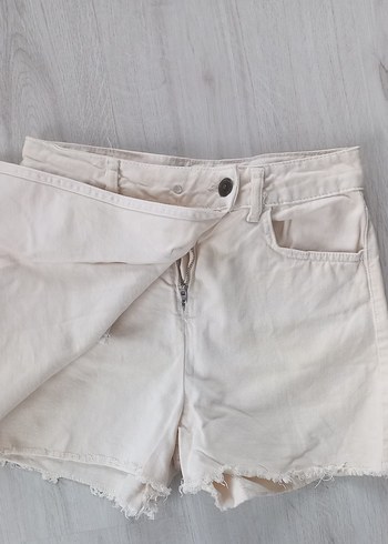 Kadın Beyaz Mini Keten Şort - Görsel 2