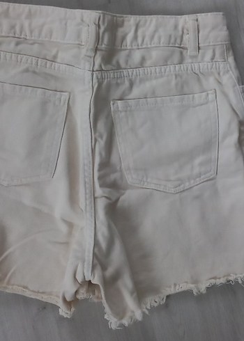 Kadın Beyaz Mini Keten Şort - Görsel 3