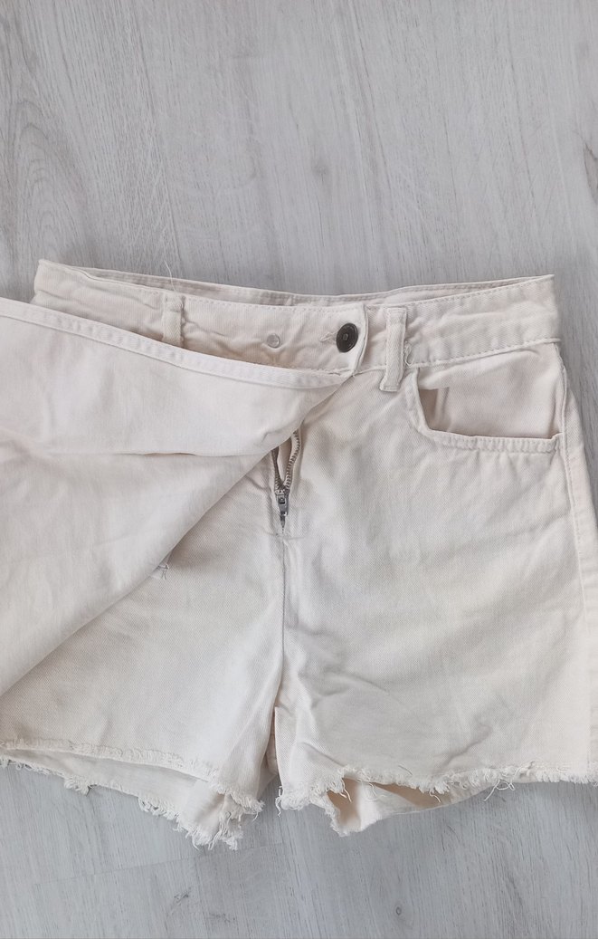 Kadın Beyaz Mini Keten Şort - Görsel 2