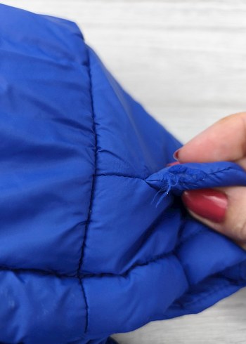 Kapüşonlu Mavi Erkek Çocuk Mont - Görsel 4