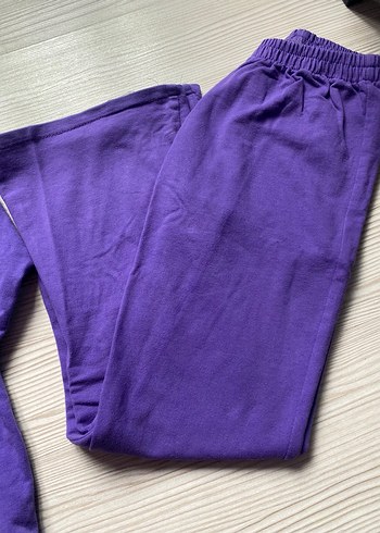 Mor Kız Sweatshirt ve Eşofman Takımı Fırfırlı - Görsel 3