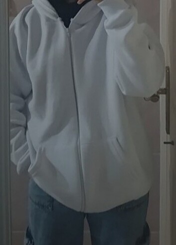 m Beden beyaz Renk Beyaz kapsonlu sweatshirt hırka 