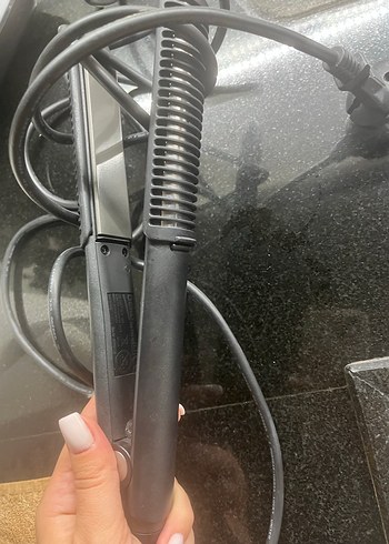 Beko Beko Siyah Saç Düzleştirici