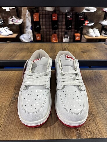Nike Nike Jordan Low