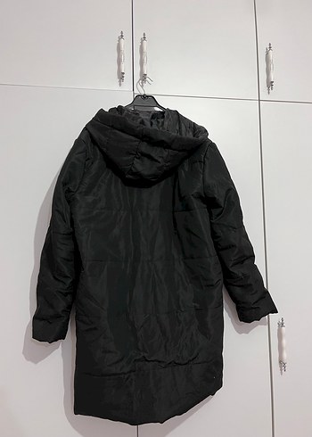 Düğmeli Siyah Kadın Uzun Kışlık Mont - Görsel 2