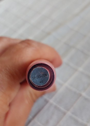 L'Oréal Paris Brilliant Signature Plump in Gloss 412 - Görsel 7