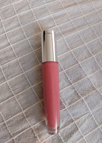 L'Oréal Paris Brilliant Signature Plump in Gloss 412 - Görsel 3